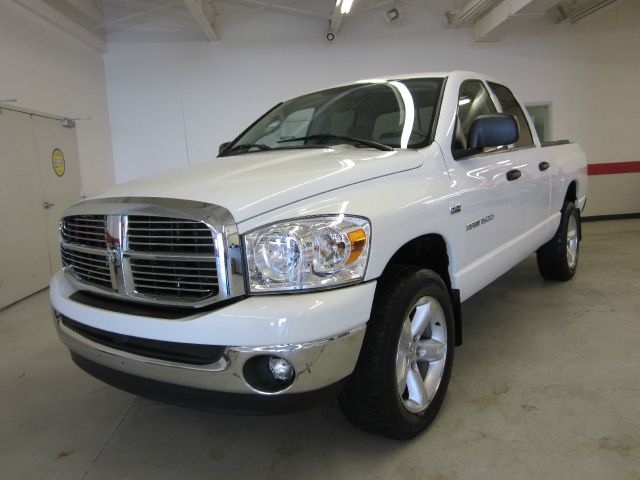 2007 Dodge Ram 1500 4dr LX 4WD Auto