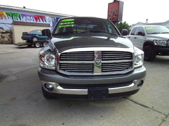 2007 Dodge Ram 1500 4dr LX 4WD Auto