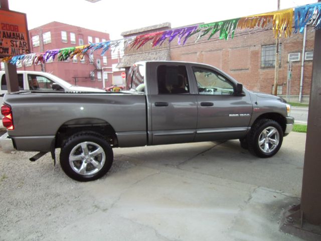 2007 Dodge Ram 1500 4dr LX 4WD Auto