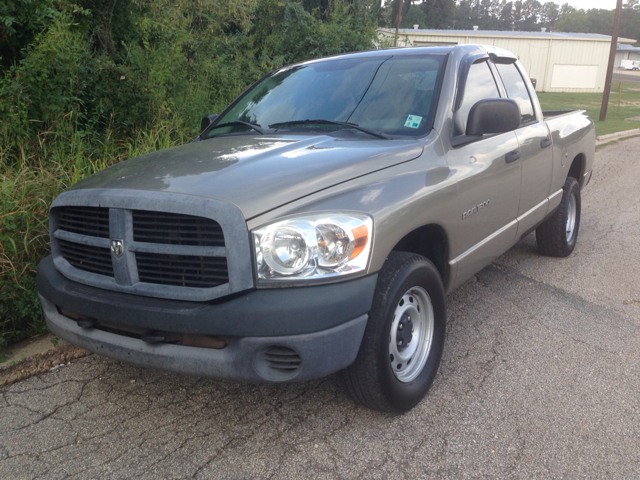2007 Dodge Ram 1500 4dr LX 4WD Auto