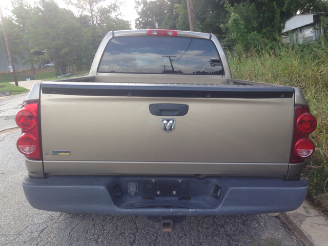 2007 Dodge Ram 1500 4dr LX 4WD Auto