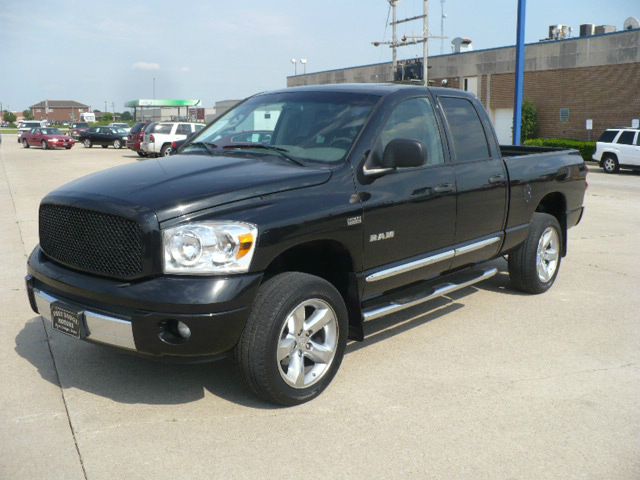 2008 Dodge Ram 1500 4d Wagon AWD