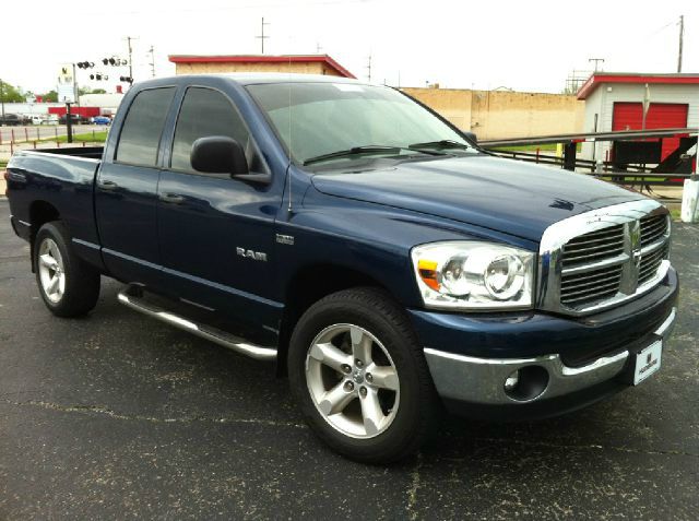 2008 Dodge Ram 1500 4d Wagon AWD
