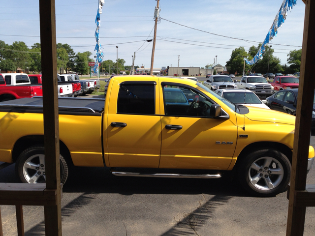 2008 Dodge Ram 1500 SLT 4WD Crew Cab