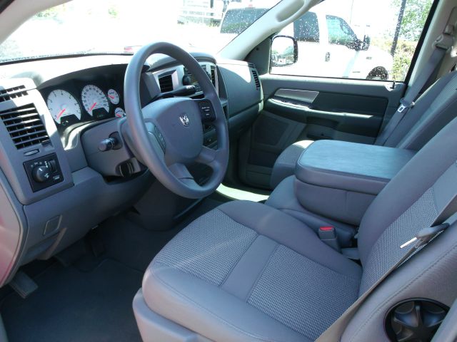 2008 Dodge Ram 1500 1500 4WD Luxury