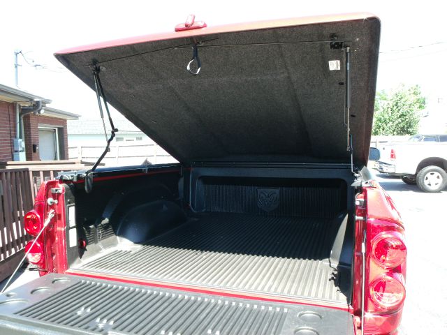 2008 Dodge Ram 1500 1500 4WD Luxury