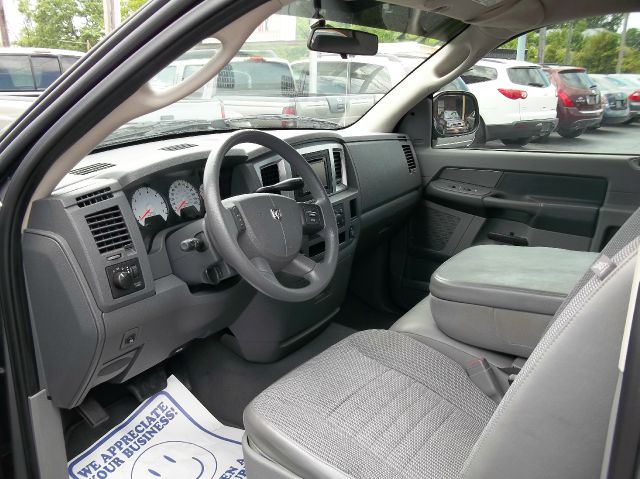 2008 Dodge Ram 1500 Slt/dvd//quad Seats//leather