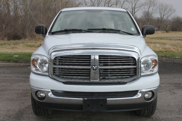 2008 Dodge Ram 1500 4d Wagon AWD