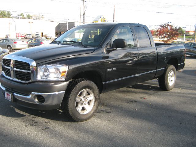 2008 Dodge Ram 1500 4dr 4WD EXT LS 4x4 SUV