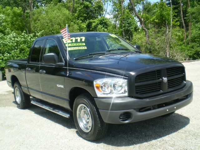 2008 Dodge Ram 1500 4dr LX 4WD Auto
