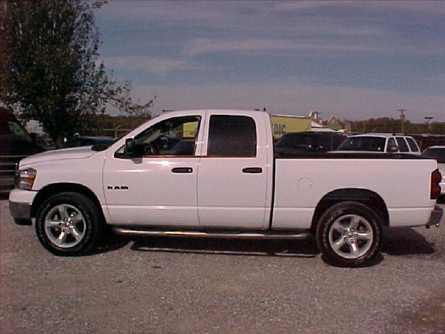 2008 Dodge Ram 1500 Crew Cab Standard Box 4-wheel Drive LTZ