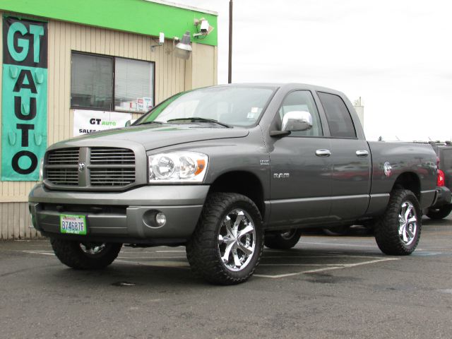 2008 Dodge Ram 1500 4dr LX 4WD Auto