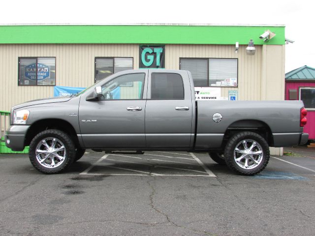 2008 Dodge Ram 1500 4dr LX 4WD Auto