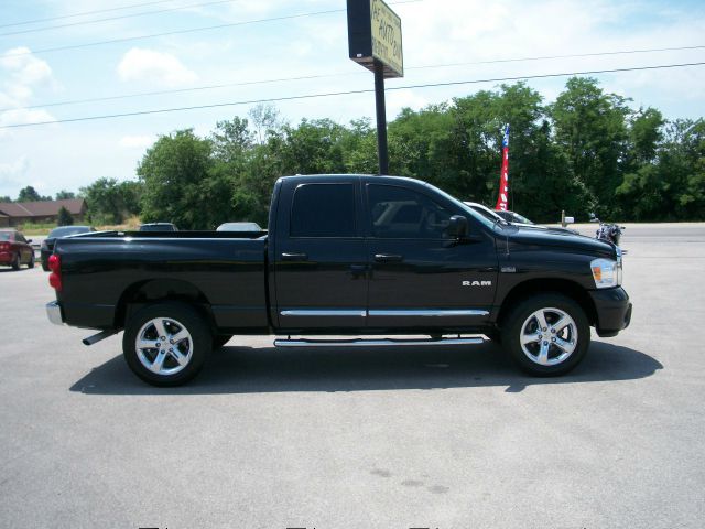 2008 Dodge Ram 1500 4d Wagon AWD