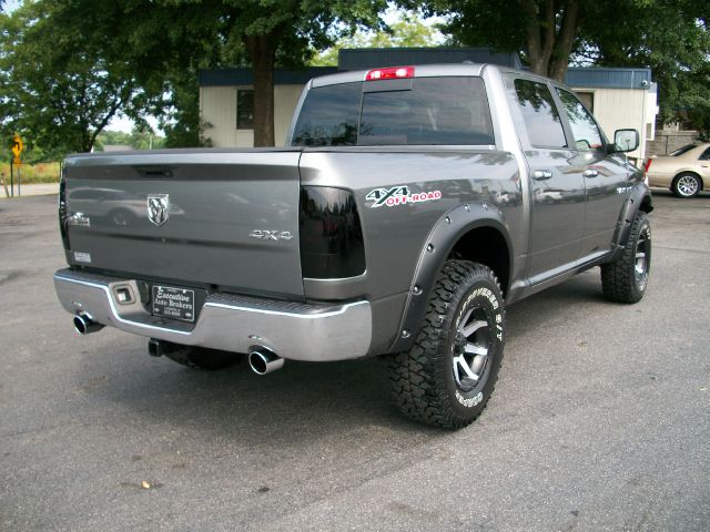 2009 Dodge Ram 1500 SLE Sierra 2WD