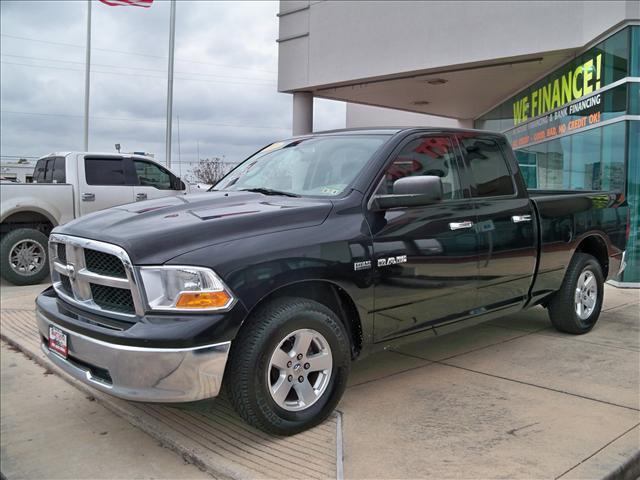 2009 Dodge Ram 1500 4dr 2WD EXT S Wagon