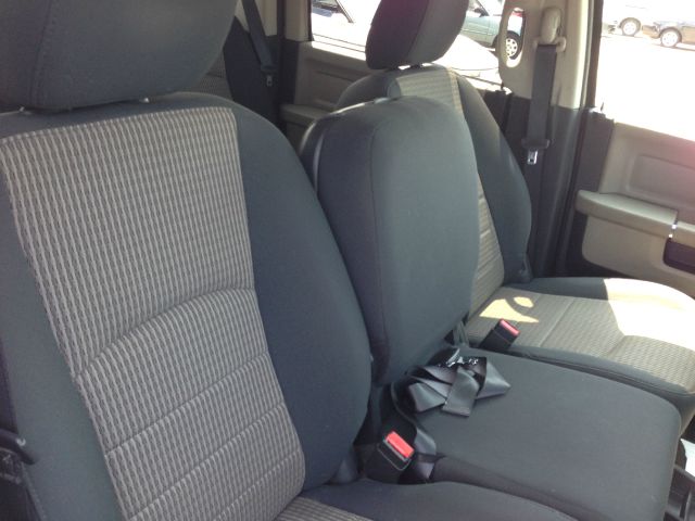 2010 Dodge Ram 1500 SLE Sierra 2WD