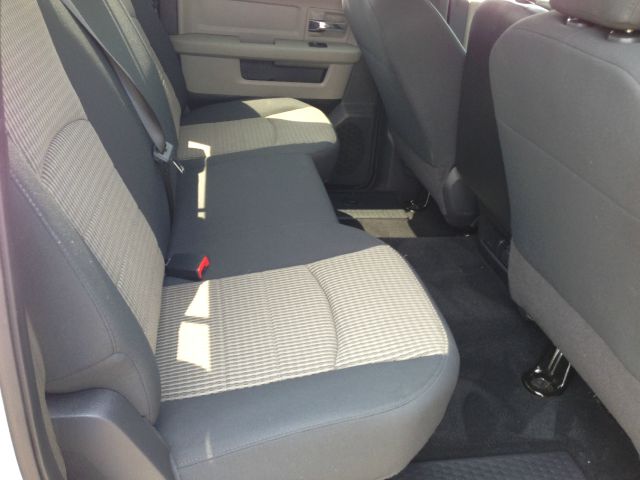 2010 Dodge Ram 1500 SLE Sierra 2WD