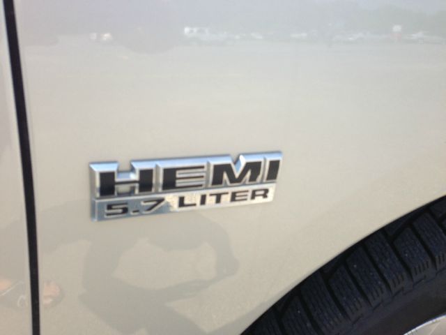 2010 Dodge Ram 1500 SLE Sierra 2WD