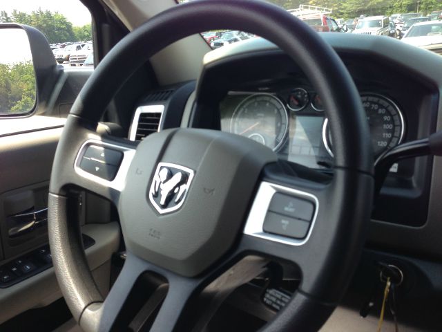 2010 Dodge Ram 1500 SLE Sierra 2WD