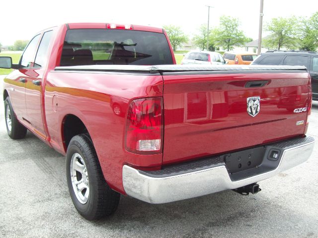 2010 Dodge Ram 1500 4dr LX 4WD Auto