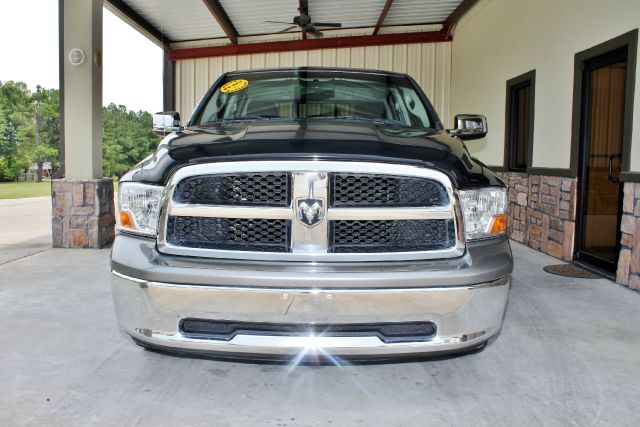 2010 Dodge Ram 1500 2WD Crew Cab 143.5