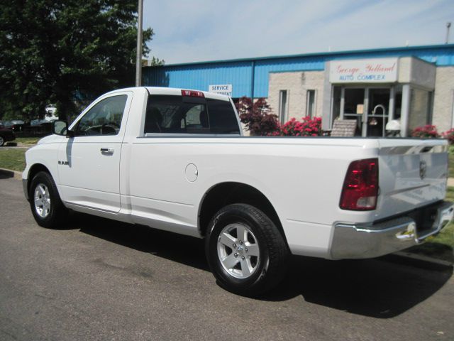 2010 Dodge Ram 1500 Lt-leather-3rd Row-moon ROOF
