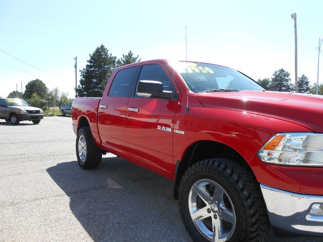 2010 Dodge Ram 1500 SLE Sierra 2WD