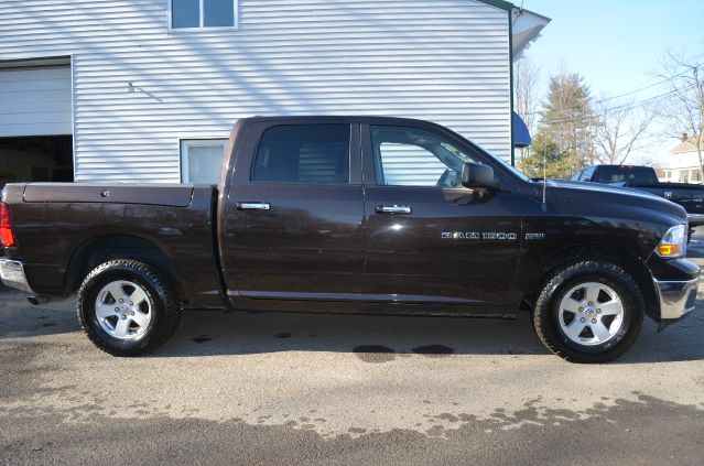 2011 Dodge Ram 1500 SLE Sierra 2WD