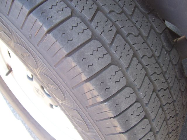 2011 Dodge Ram 1500 4dr LX 4WD Auto