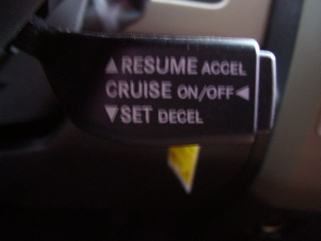 2011 Dodge Ram 1500 4dr LX 4WD Auto