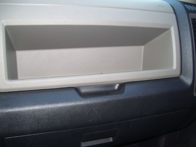 2011 Dodge Ram 1500 4dr LX 4WD Auto