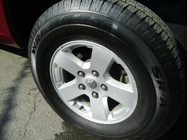 2011 Dodge Ram 1500 Collection Rogue