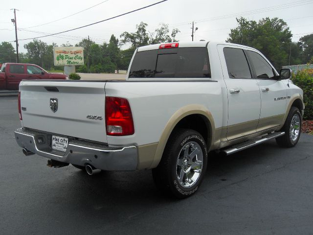 2011 Dodge Ram 1500 SLE Sierra 2WD