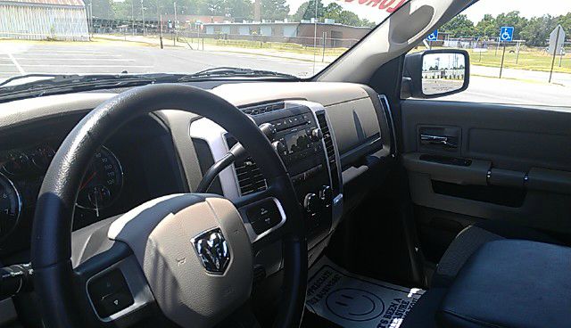 2011 Dodge Ram 1500 LS ES