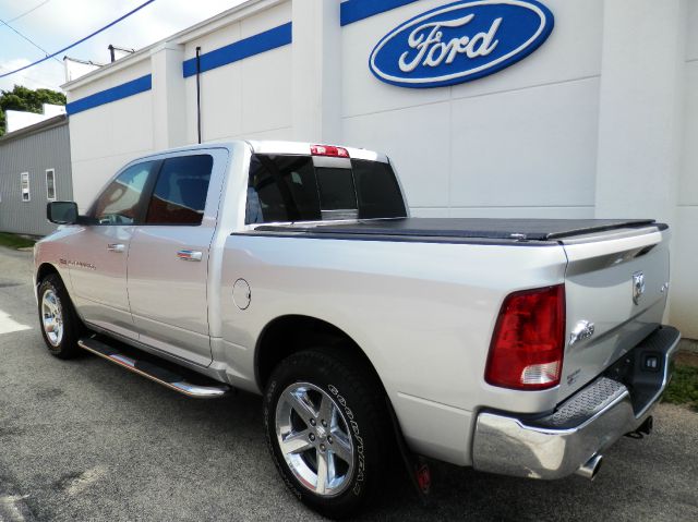 2011 Dodge Ram 1500 SLE Sierra 2WD