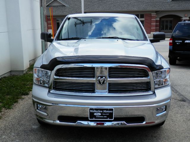 2011 Dodge Ram 1500 SLE Sierra 2WD