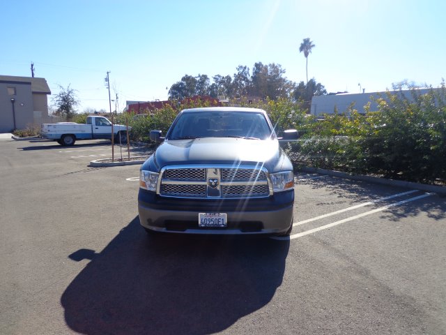 2011 Dodge Ram 1500 2WD Crew Cab 143.5