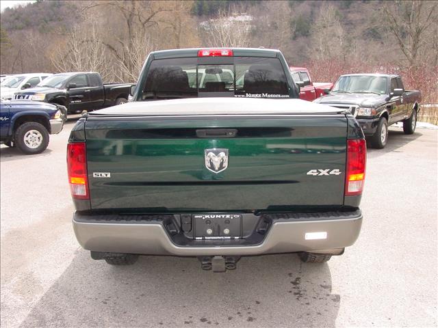 2011 Dodge Ram 1500 DUMP LIFT