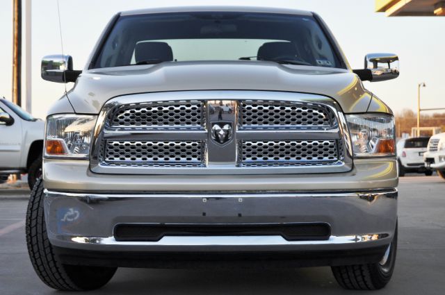 2011 Dodge Ram 1500 4dr LX 4WD Auto