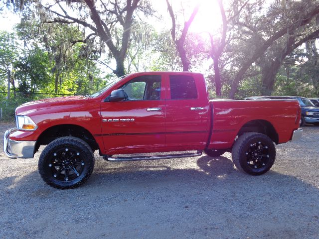 2011 Dodge Ram 1500 XLE, AWD, Leather