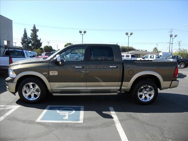 2012 Dodge Ram 1500 2004 2dr Convertible Limited