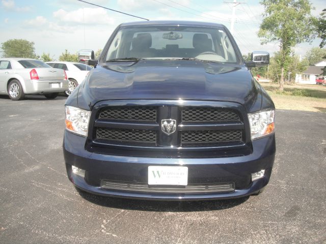2012 Dodge Ram 1500 4dr LX 4WD Auto