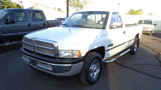 1994 Dodge Ram 2500 2004 Pontiac