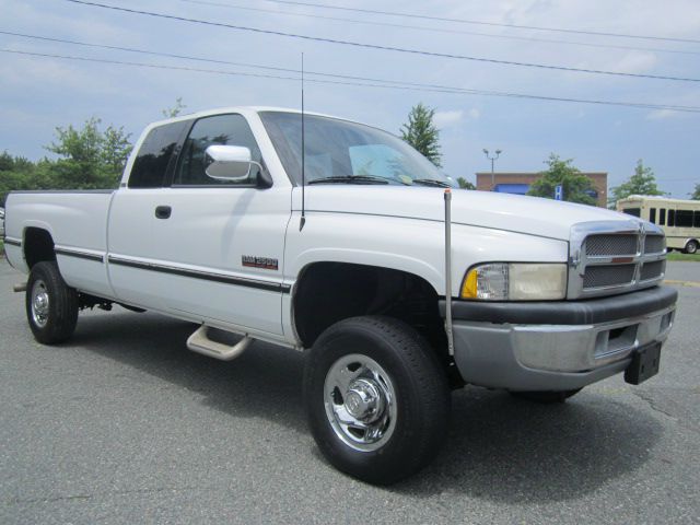 1997 Dodge Ram 2500 SLT