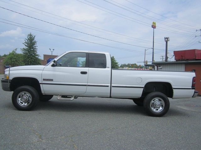 1997 Dodge Ram 2500 SLT
