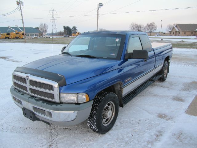 1997 Dodge Ram 2500 Sedan 4D LS