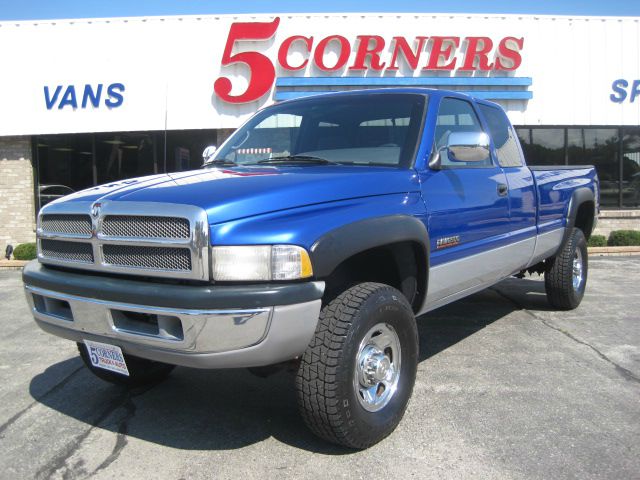 1997 Dodge Ram 2500 LE - Offroad Package