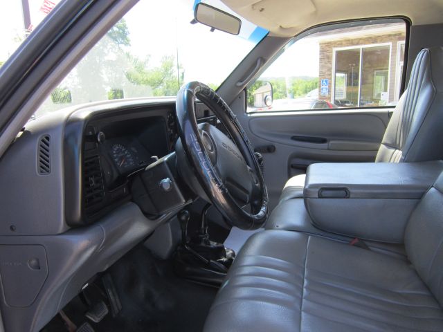 1997 Dodge Ram 2500 XLT Lariat 4X2