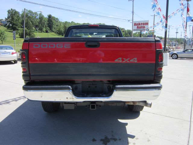 1997 Dodge Ram 2500 XLT Lariat 4X2